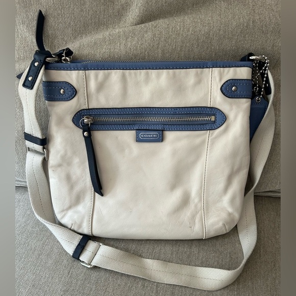 Coach Daisy Spectator Large Shoulder Bag White Blue Leather Crossbody - Picture 1 of 6